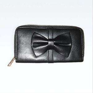 Nwt wallet 🖤